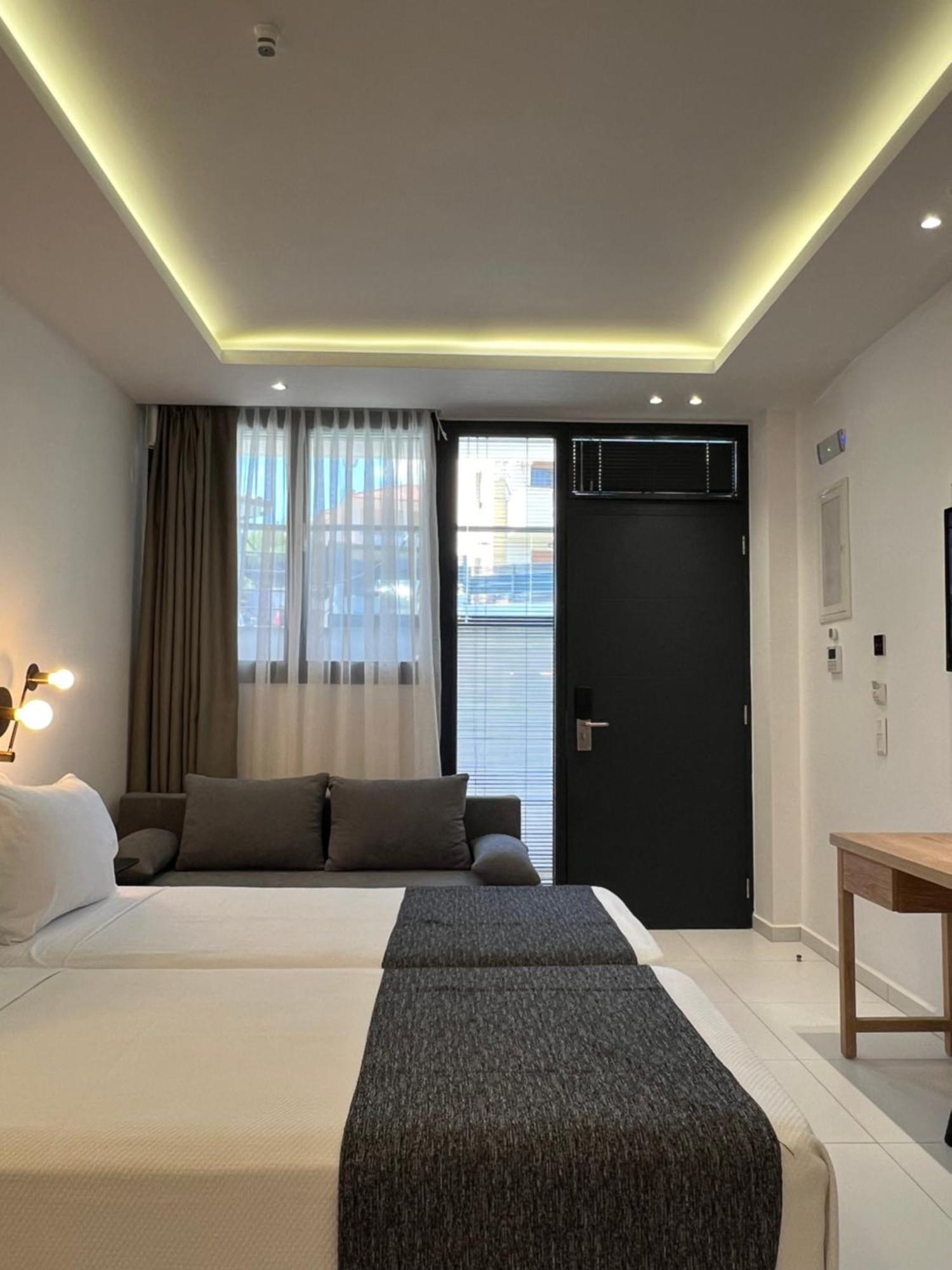 Melite Luxury & *
